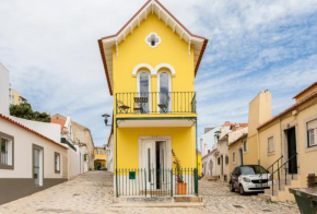 Lisbon Sea Side Chalet